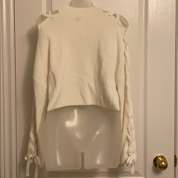 Wilfred Ribbon Sleeve Crop Sweater - Picture 3 of 7